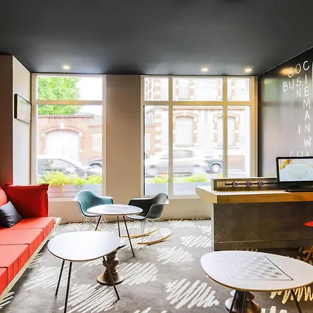 Ibis Budget Centre 2*