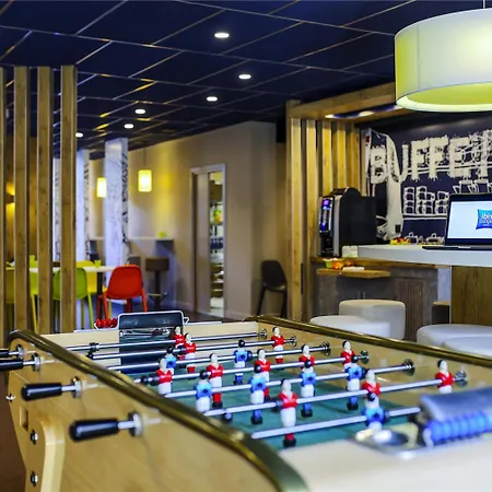 Ibis Budget Centre 2*