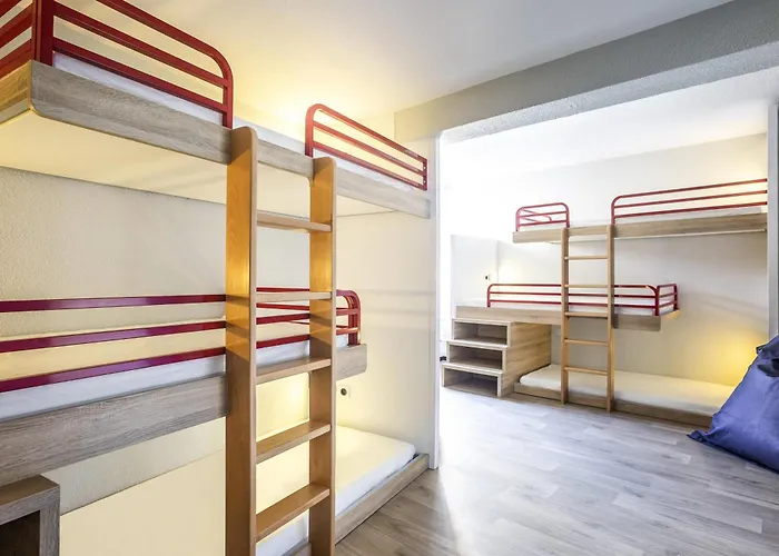 Ibis Budget Centre 2*