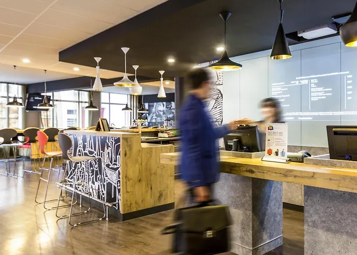 Ibis Budget Centre 2*