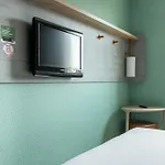 Ibis Budget Centre Hotell 2*