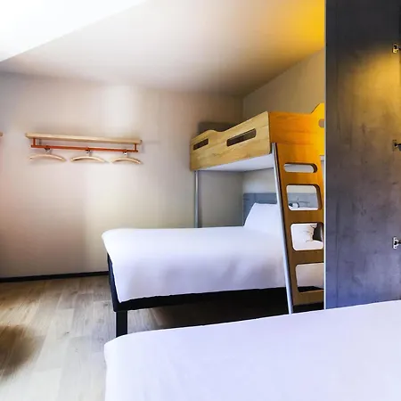 Ibis Budget Centre فندق 2*