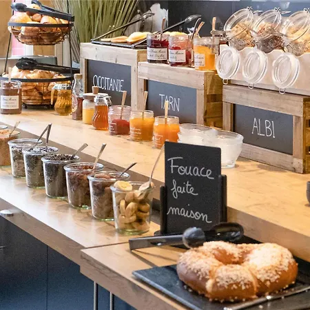 Ibis Budget Centre فندق 2*