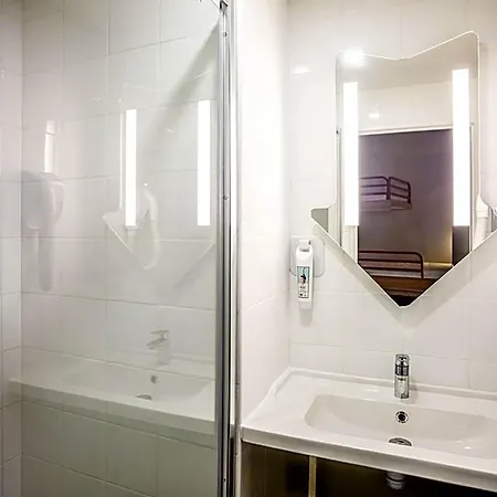 מלון Ibis Budget Centre אלבי