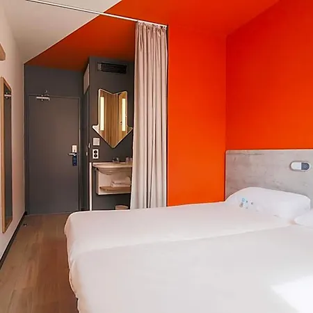 Ibis Budget Centre