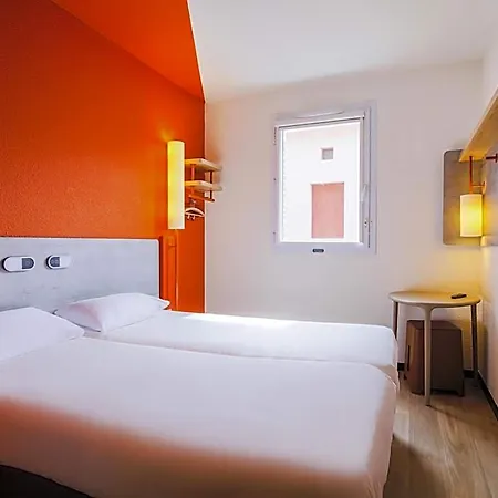 Hotel Ibis Budget Centre 2*
