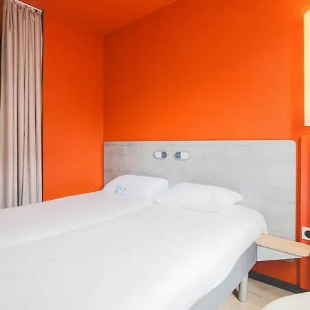Ibis Budget Centre